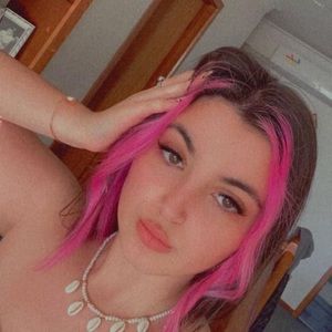 Meet your Posher, Melike